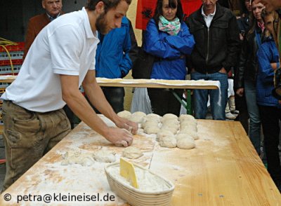 An einem Wochenende im September: Brotfest in Rauris